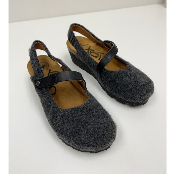 OTBT Prog Mary Jane Felt Wedge Ankle Strap Artsy Travel Comfort Clogs - Size 7 - Picture 10 of 11